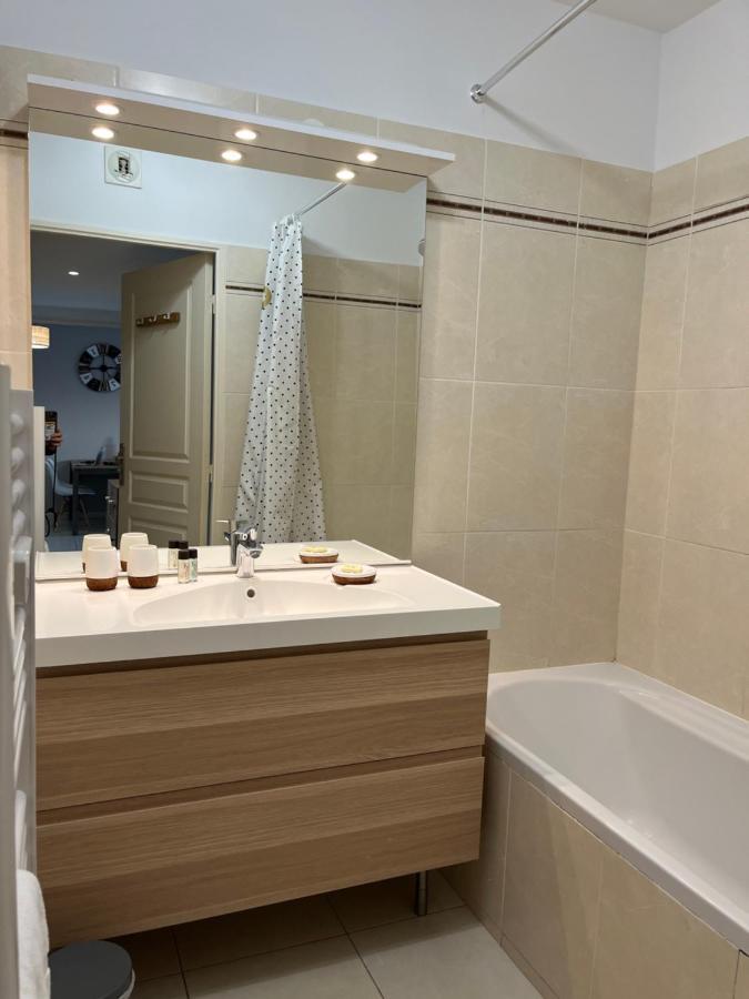 Alice Apartment Кан Екстериор снимка